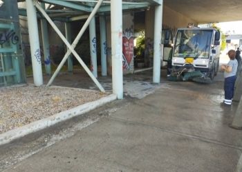 Δήμος Αμαρουσίου: Καθαριότητα στον σταθμό Προαστιακού (Δαχτυλίδι) της Λεωφόρου Κηφισίας και σε γειτονιές των Αναβρύτων