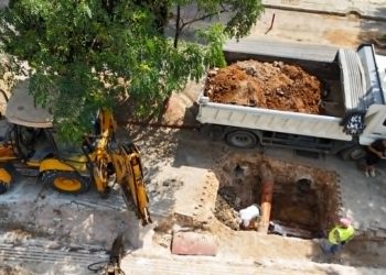 Δήμος Αμαρουσίου: «Επεκτάσεις και αποκαταστάσεις αγωγών ακάθαρτων και ομβρίων στην οδό Παραδείσου»