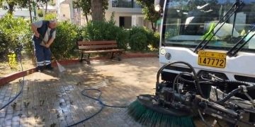 Δήμος Αμαρουσίου: «Εντατικές εργασίες καθαριότητας, πλυσίματος κάδων και συντήρησης σε δημόσιους χώρους σε κέντρο και γειτονιές»