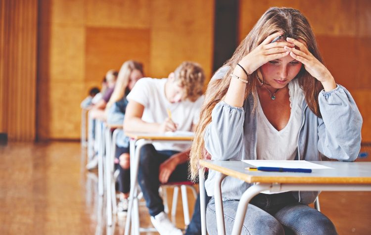 Να αποτυγχάνεις δεν είναι το τέλος· να παραιτείσαι από την προσπάθεια είναι η πραγματική ήττα