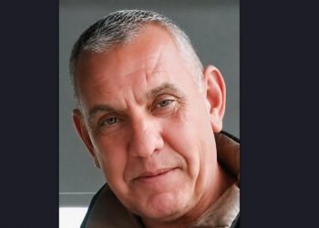 «Θρήνος» στο Ψυχικό για τον Κώστα Καναβό