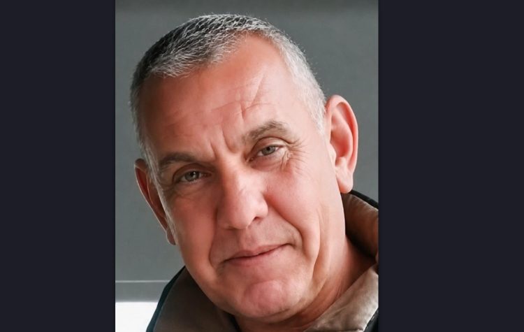 «Θρήνος» στο Ψυχικό για τον Κώστα Καναβό