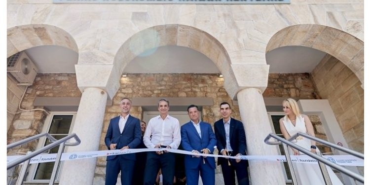 Το ανακαινισμένο και αναβαθμισμένο Παίδων Πεντέλης εγκαινίασε ο πρωθυπουργός Κυριάκος Μητσοτάκης
