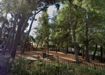 Ανακατασκευή παιδικής χαράς στο Καστρί με ιδιωτική δωρεά