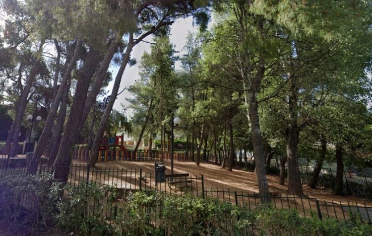 Ανακατασκευή παιδικής χαράς στο Καστρί με ιδιωτική δωρεά