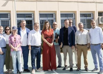Επίσκεψη Σοφίας Ζαχαράκη στον Δήμο Παλλήνης: Στο επίκεντρο η Παιδεία και οι αθλητικές υποδομές