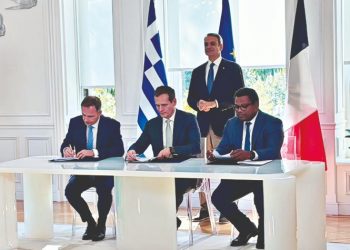 Ελλάδα - Κύπρος - Ισραήλ: Καλοκαιρινή «καλωδίωση»