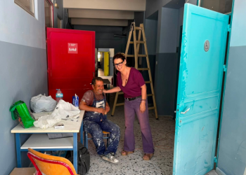 Aνασκόπηση έργων στα σχολεία του Χαλανδρίου από την αντιδήμαρχο Έλενα Χριστούλη