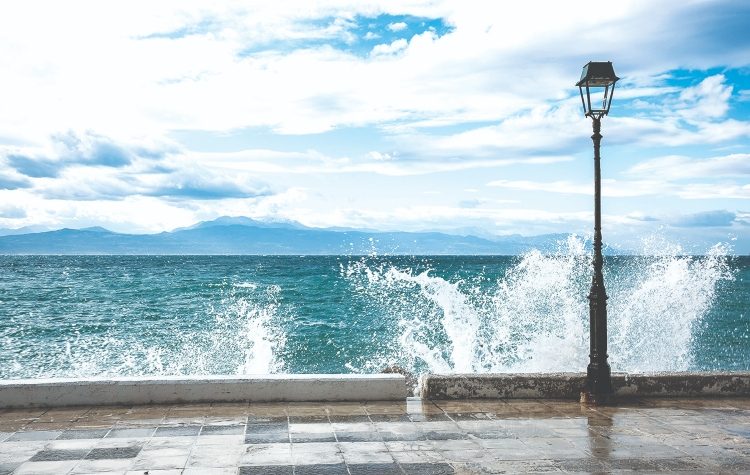 Μια θυµωµένη θάλασσα…