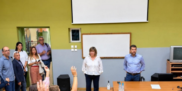 Δύο μεγάλα σχολικά συγκροτήματα σε Κηφισιά και Νέα Ερυθραία, στα οποία ολοκληρώθηκαν σημαντικές παρεμβάσεις μέσα στο καλοκαίρι, επισκέφθηκε ο δήμαρχος Κηφισιάς, Βασίλης Ξυπολυτάς