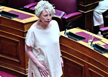 ΣΥΡΙΖΑ: «Μπλόκο» στην Ακρίτα