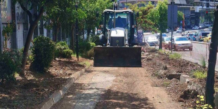 Ξεκίνησε η ανάπλαση της Λ. Δεκελείας στη Νέα Χαλκηδόνα!