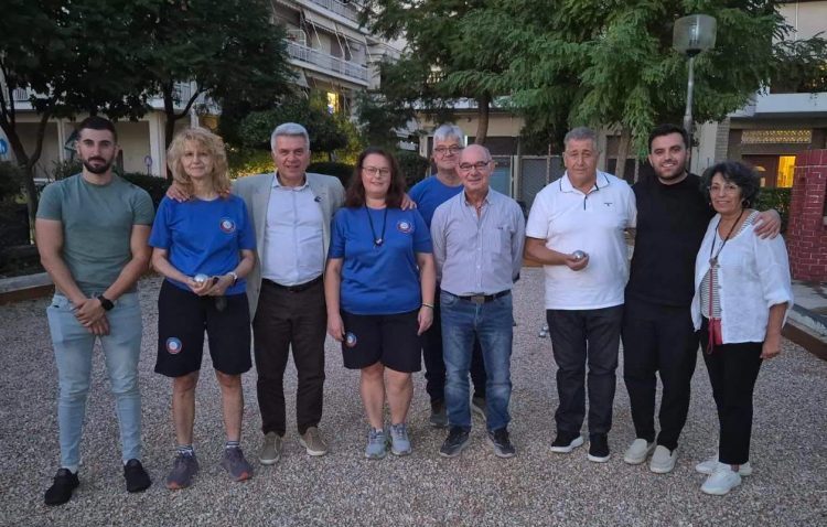 Εγκαινιάστηκε το νέο γήπεδο Πετάνκ στην πλατεία Καππαδοκίας