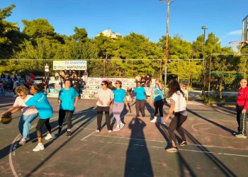 Με μεγάλη και τη φετινή συμμετοχή της τοπικής κοινωνίας της Νέας Λέσβου διεξήχθη την Κυριακή 4 Οκτωβρίου το 2ο τουρνουά μπάσκετ 4×4 του συλλόγου «Νηρόν» Νέας Λέσβου.  Η εκδήλωση προσέλκυσε εκατό αθλητές και αθλήτριες μικρής και μεγαλύτερης ηλικίας που ξεδίπλωσαν τις μπασκετικές τους ικανότητες στο γήπεδο του «Αρίωνα», ενώ τους αγώνες παρακολούθησε πλήθος κόσμου από τη Νέα Λέσβο και όχι μόνο.