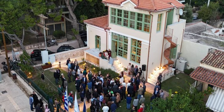 Παραδόθηκε στους Μαρουσιώτες το νέο Πολιτιστικό Κέντρο «Βίλα Κασταλία» (πρώην Λουμίδη)