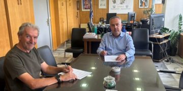 Υπογραφή… έργων στο Δημοτικό Στάδιο «Μαρκ Μαρσώ»