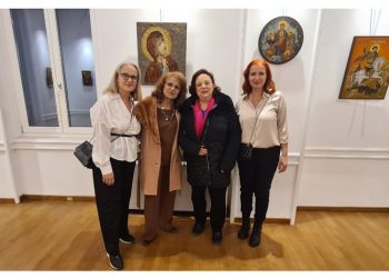 Εγκαινιάστηκε στο Μαρούσι η έκθεση ζωγραφικής - αγιογραφίας της Δήμητρας Φωτίκα - Ξαξήρα