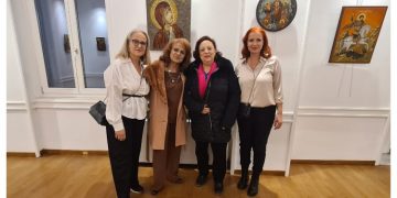 Εγκαινιάστηκε στο Μαρούσι η έκθεση ζωγραφικής - αγιογραφίας της Δήμητρας Φωτίκα - Ξαξήρα