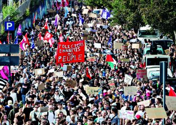 Γαλλία: «Φωτιά» που απλώνεται