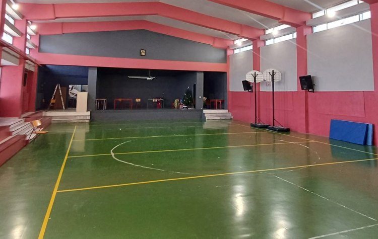 Κλειστό γυμναστήριο του 7ου & 10ου Δημοτικού Σχολείου Χαλανδρίου