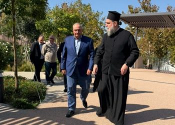 Το «Ιωνικό Κέντρο» επισκέφθηκε ο πρ. Πρωθυπουργός Κώστας Καραμανλής