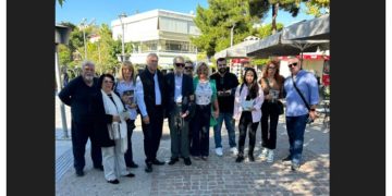 Στη λαϊκή αγορά των Βριλησσίων αντιπροσωπεία του ΠΑΣΟΚ-Κινήματος Αλλαγής Βριλησσίων