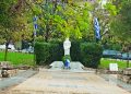 Όταν παρελαύνει η… γκρίνια