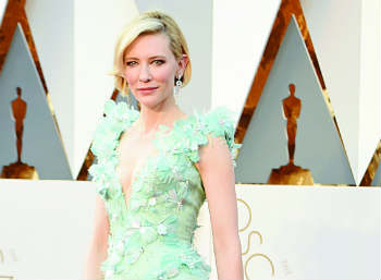 Cate Blanchett xeg222